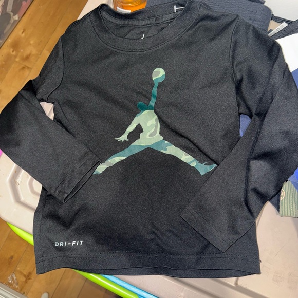 Nike Other - Nike Black Long Sleeve Dri-FIT Tee with Green Camo Jumpman
